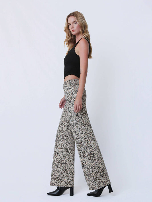 MID RISE LEOPARD PRINT WIDE LEG JEANS