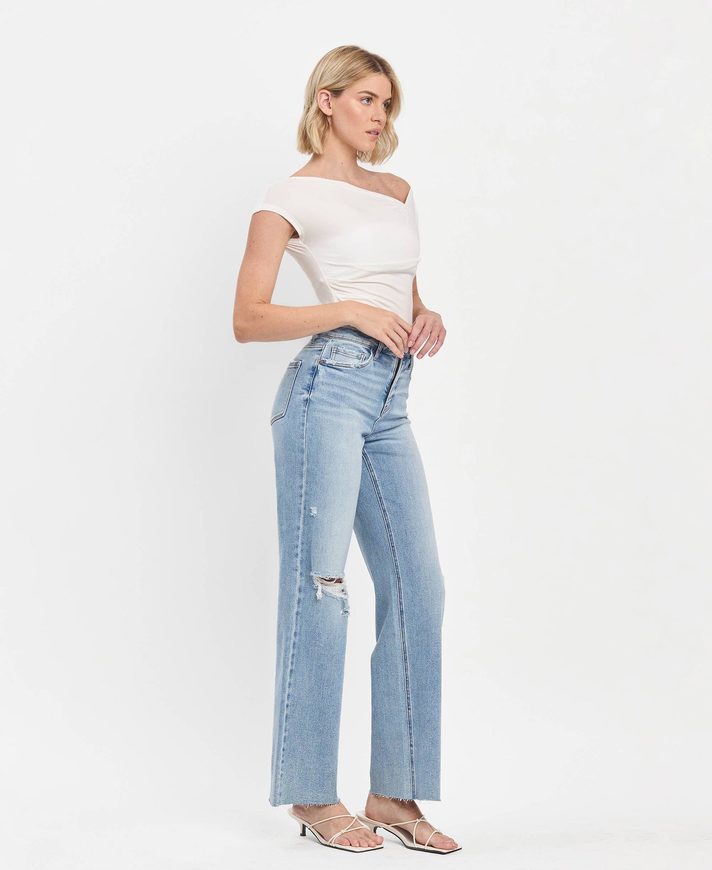 SADIE HIGH RISE RAW HEM WIDE LEG JEANS