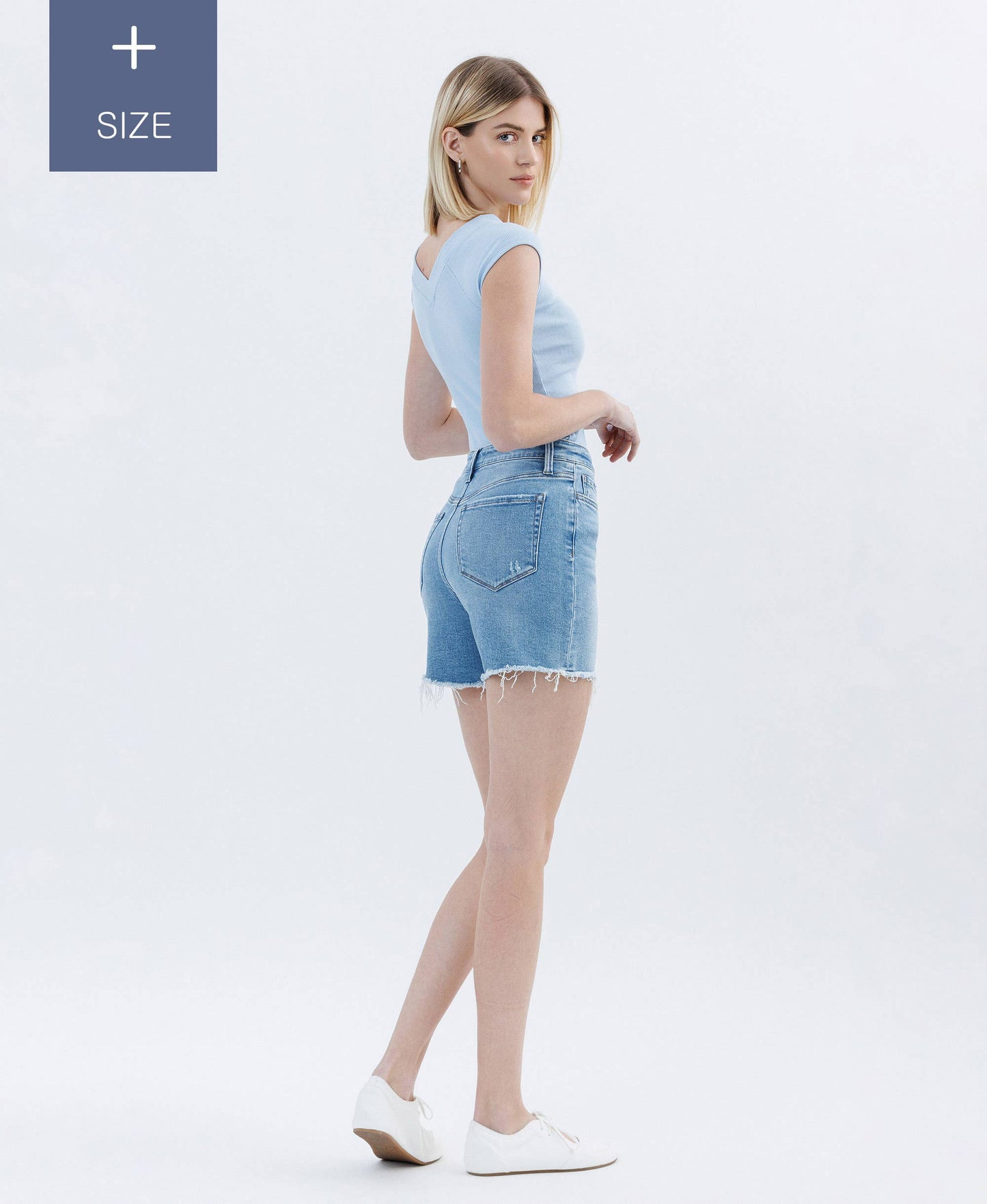 PLUS SIZE HIGH RISE RAW HEM BOYFRIEND SHORTS LV1641-P