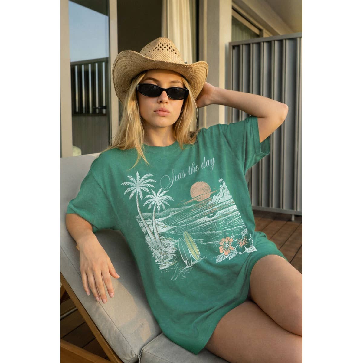 SEAS THE DAY OVERSIZED MINERAL GRAPHIC TEE