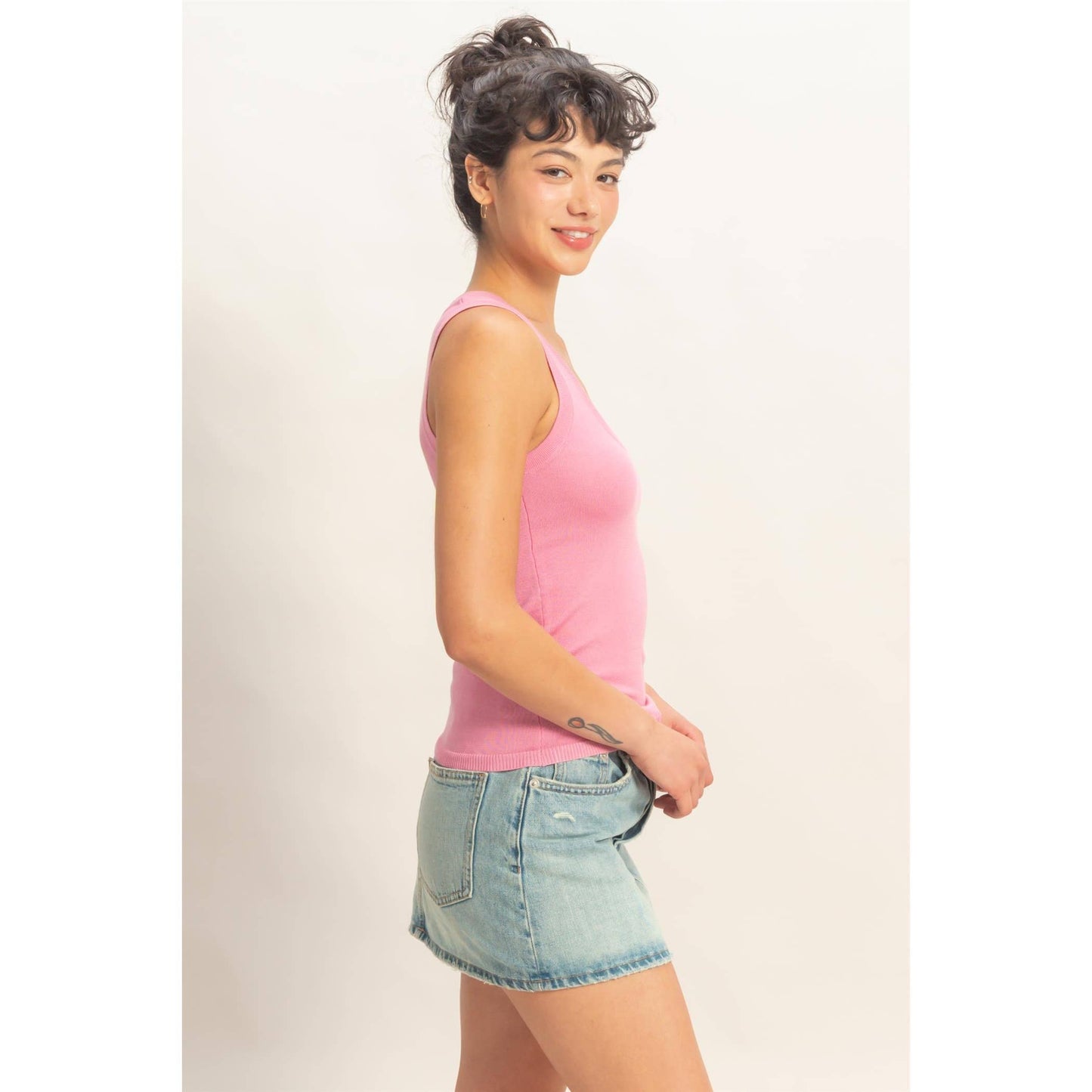 Scoop Neck Tank Top