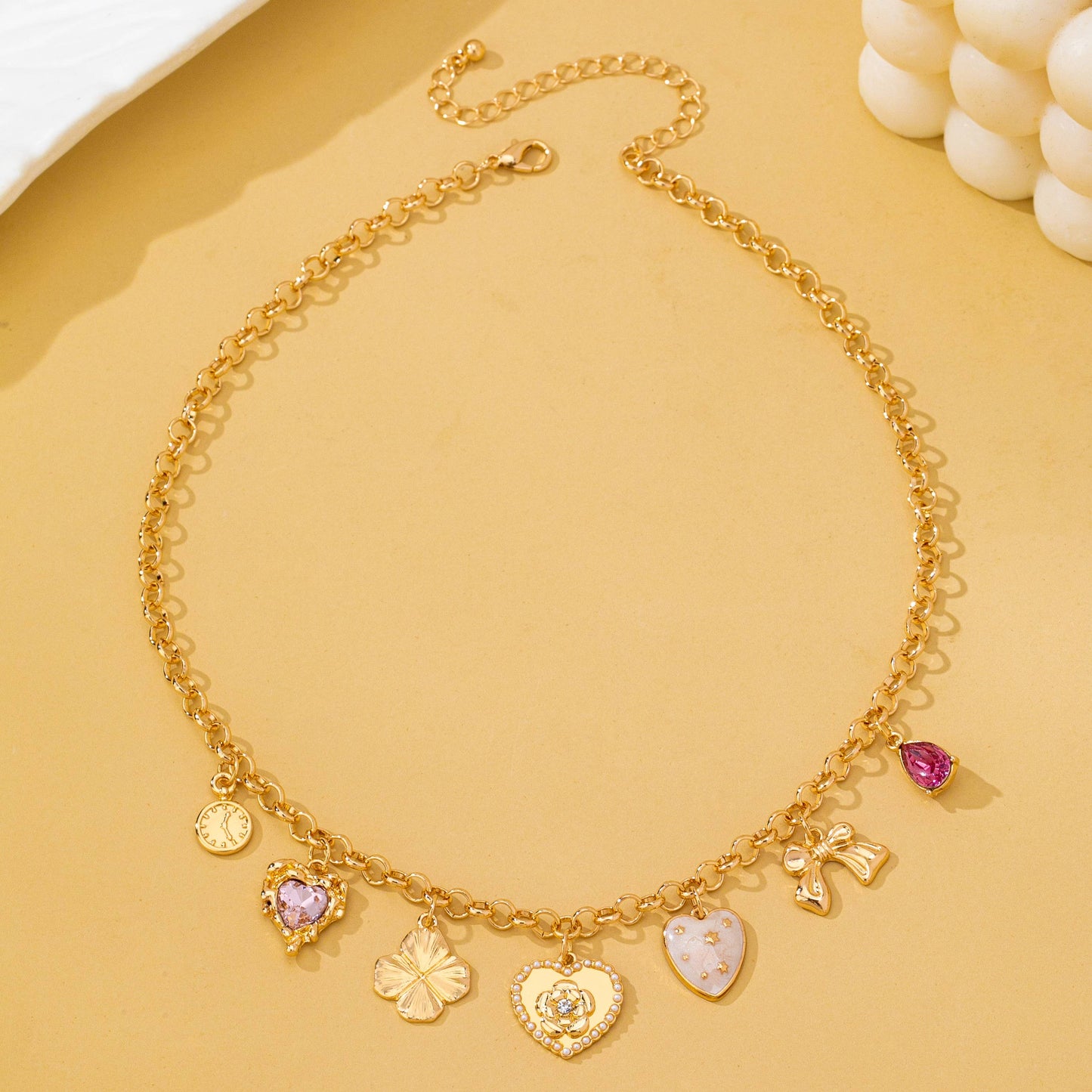 Vintage-Inspired Floral Heart Stone Charm Necklace| 80N93571